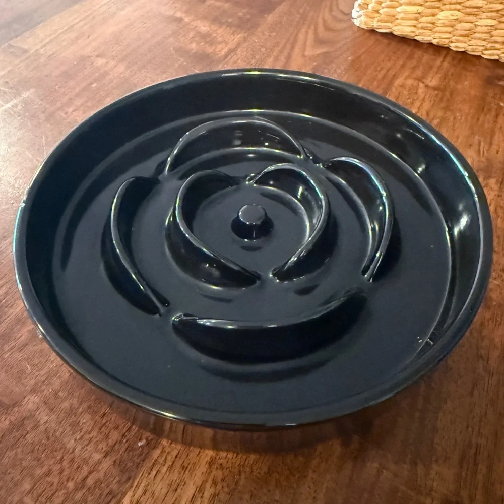 Black Slow Feeder Dog Bowl